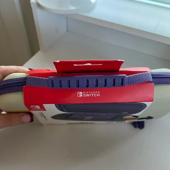 PowerA Protection Case for the Nintendo Switch or Nintendo Switch Lite - Picture 10 of 12